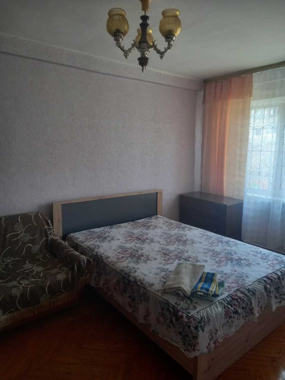 Своя 2 кімнати Будівельників 17 до 10 хв м. Дарниця  5 хв Дарницька пл