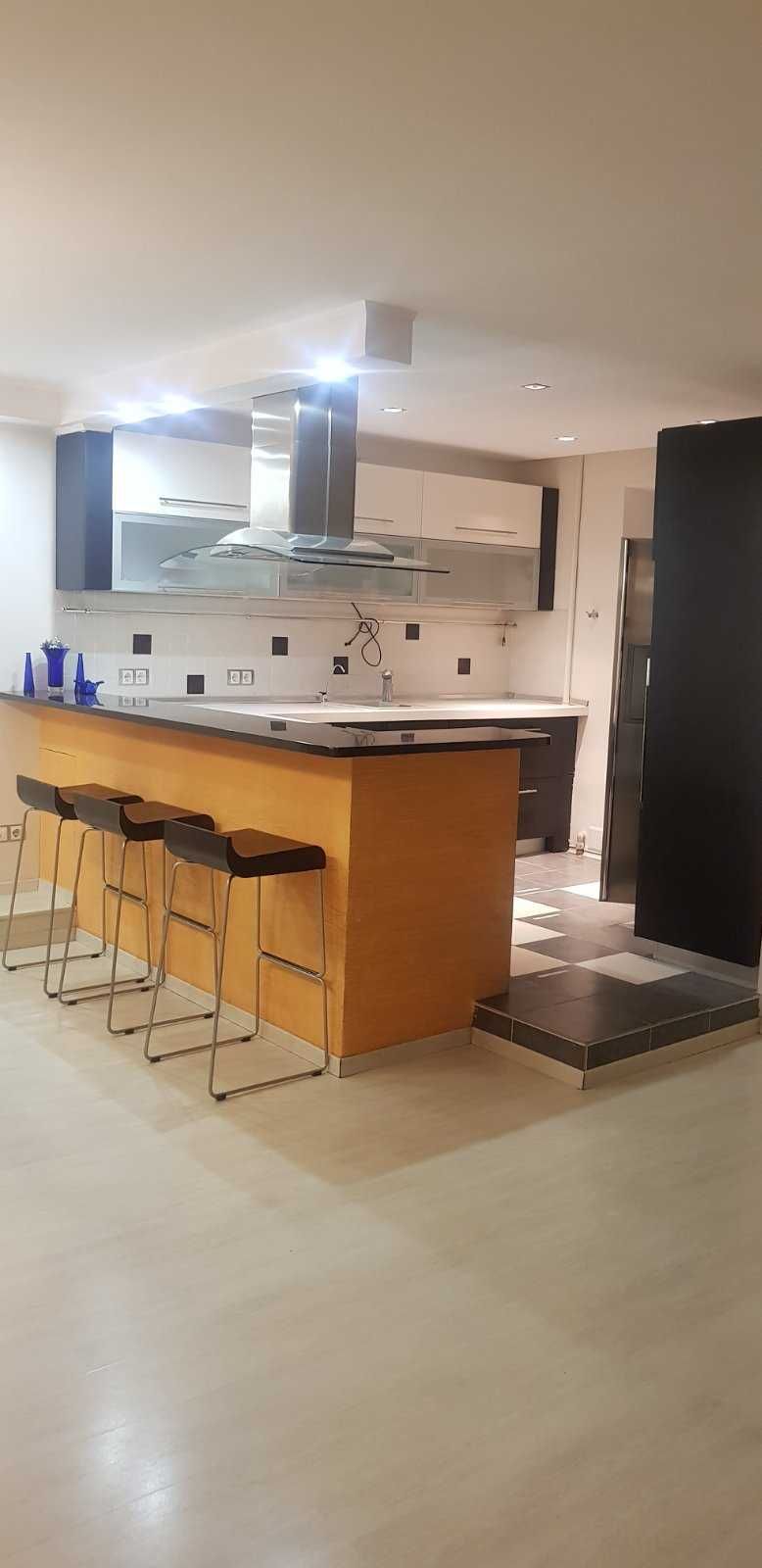 Оренда від власника 4 кім квартира, євроремонт вул. Клочківська