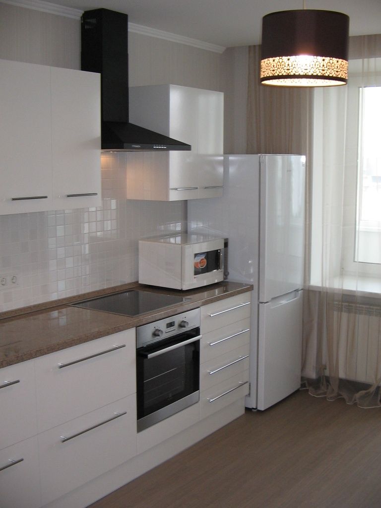 ВЛАСНИК, однокімнатна.