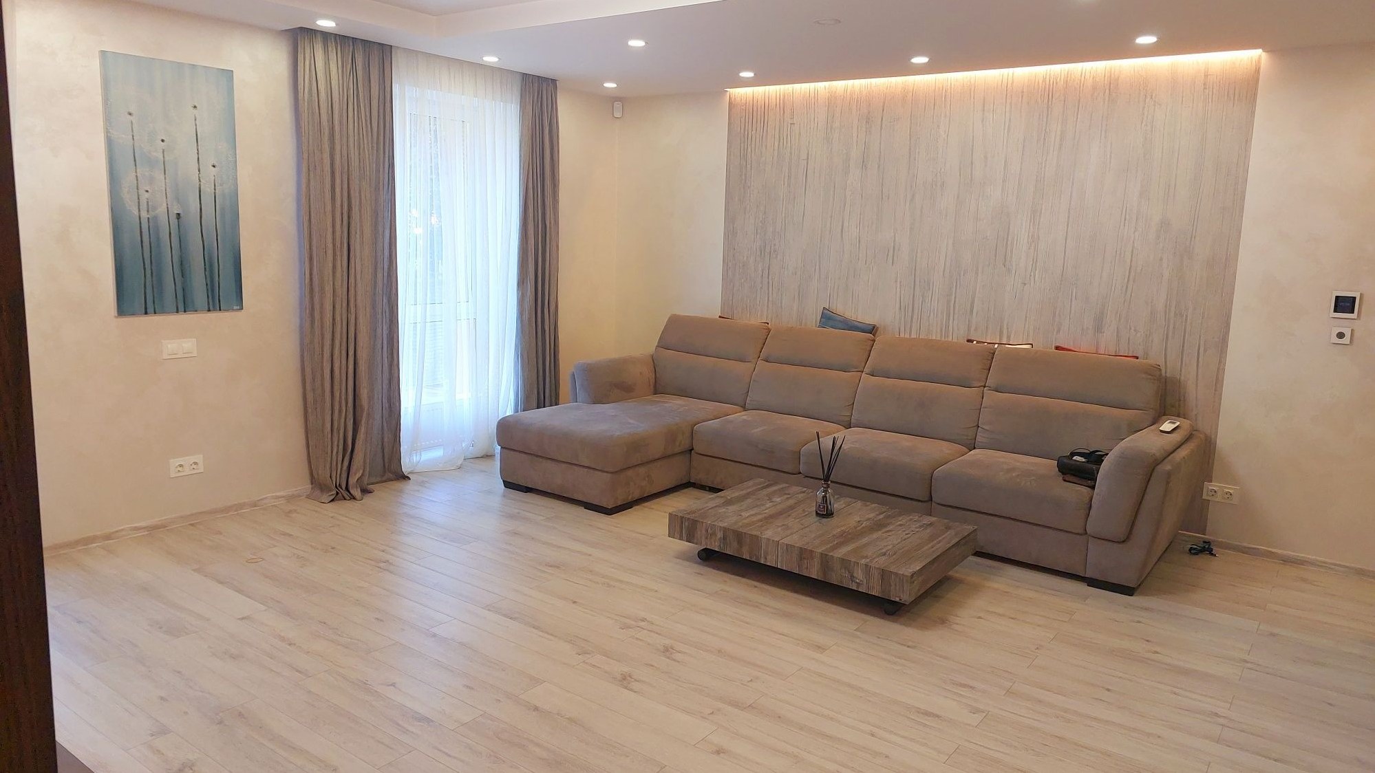 Ж.к.жуковський. 3комнатную  кв.автономное  газовое  отопления