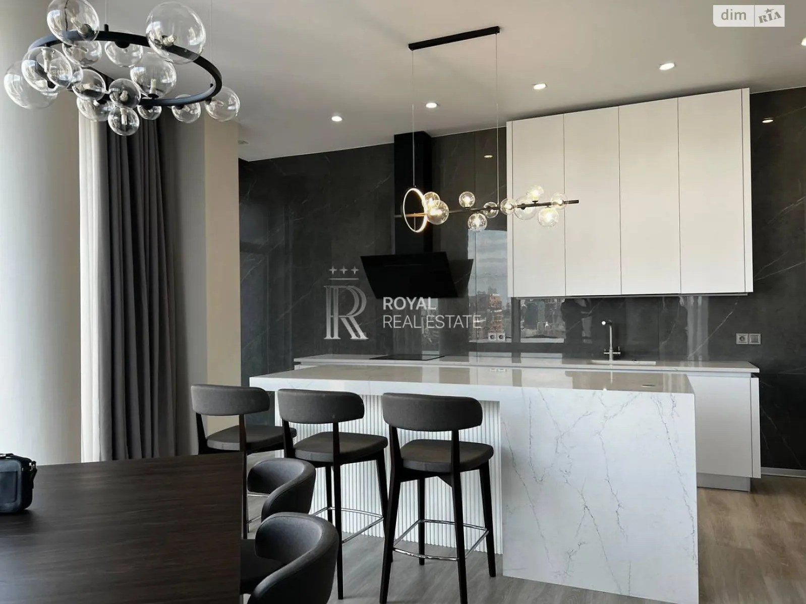 4-кімн. квартира, ул. Антоновича(Горького), Київ