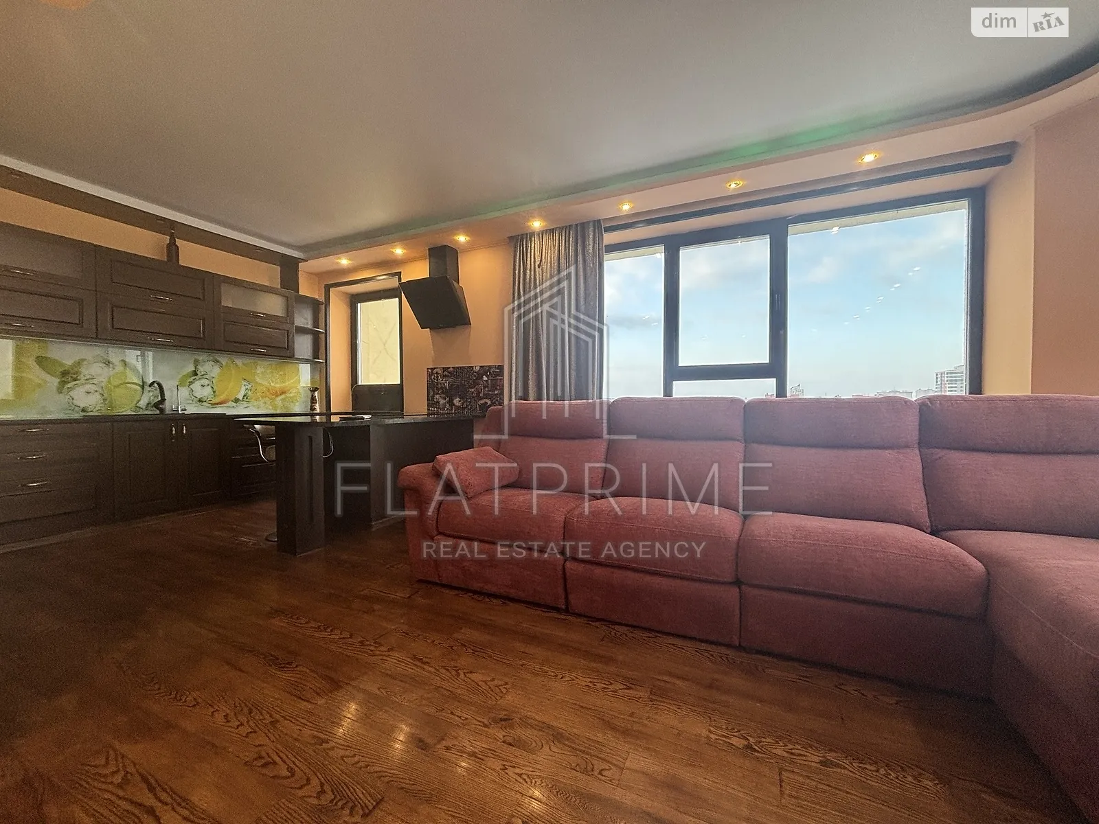 3-кімн. квартира, ул. Макеевская, Київ - фото 1