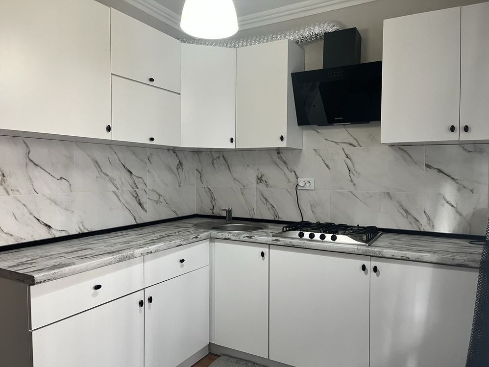 1к кв Сахарова хозяин газ