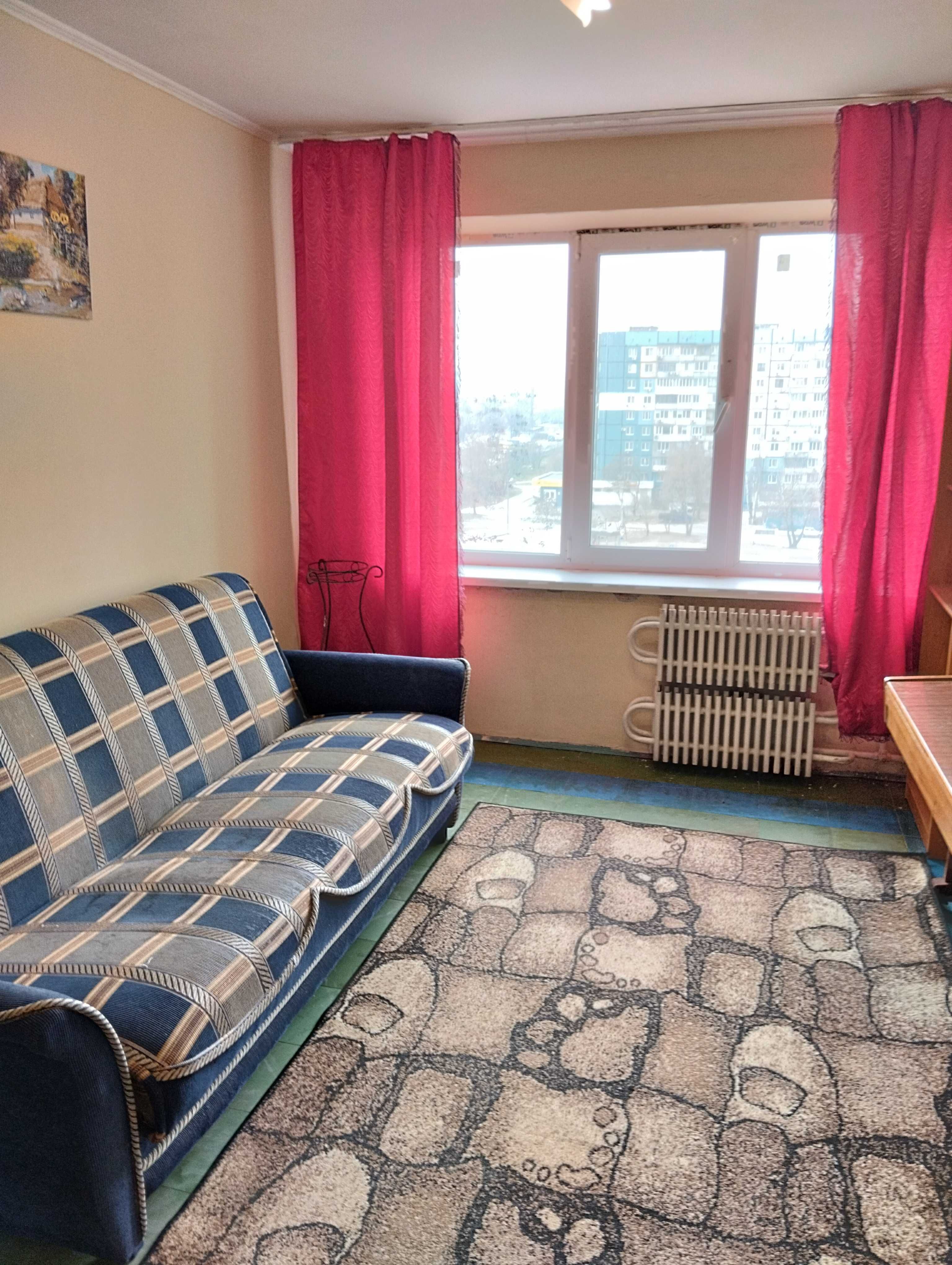 Сдам недорого 1 комнатную квартиру на Коммунаре