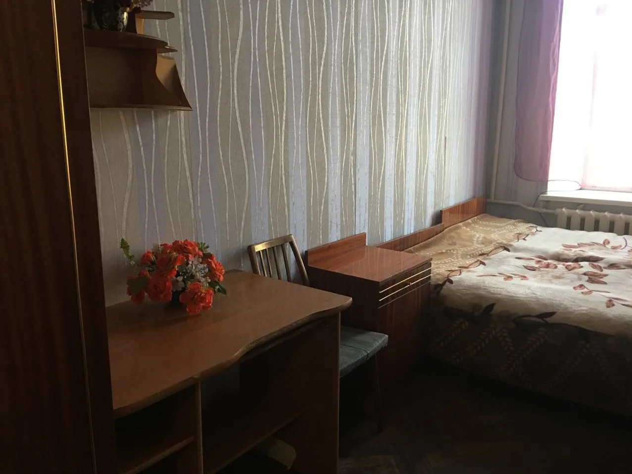 Сдам  уютную комнату  в центре!