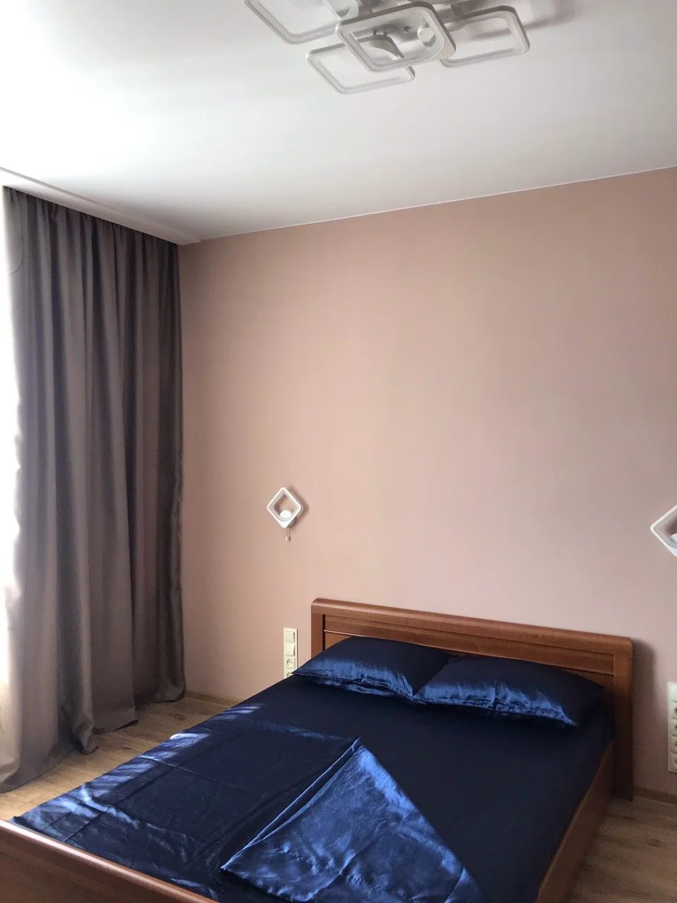 Хозяін! Без комісії! 3-х кімн. 2-х рівнева, жк Люксембург,вул.О.Свища