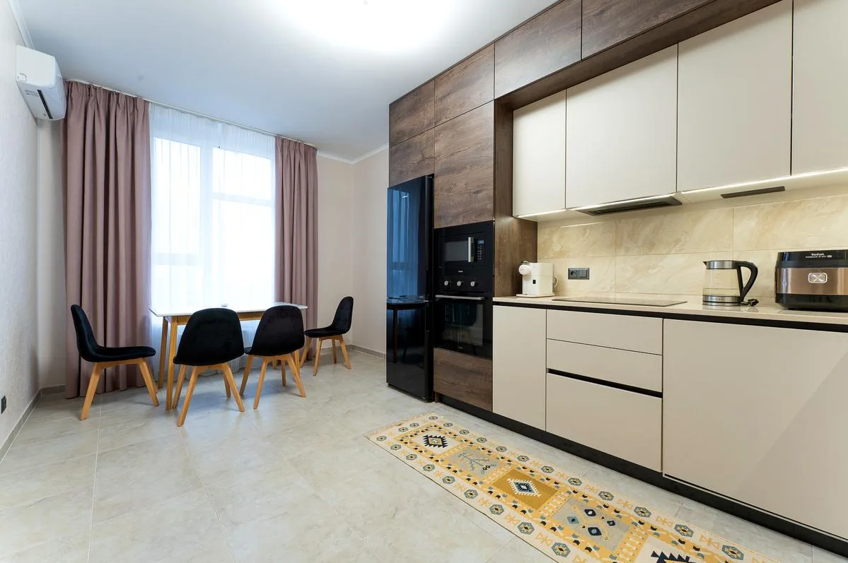 2-кімн. квартира, Приладний пров., 10, Київ