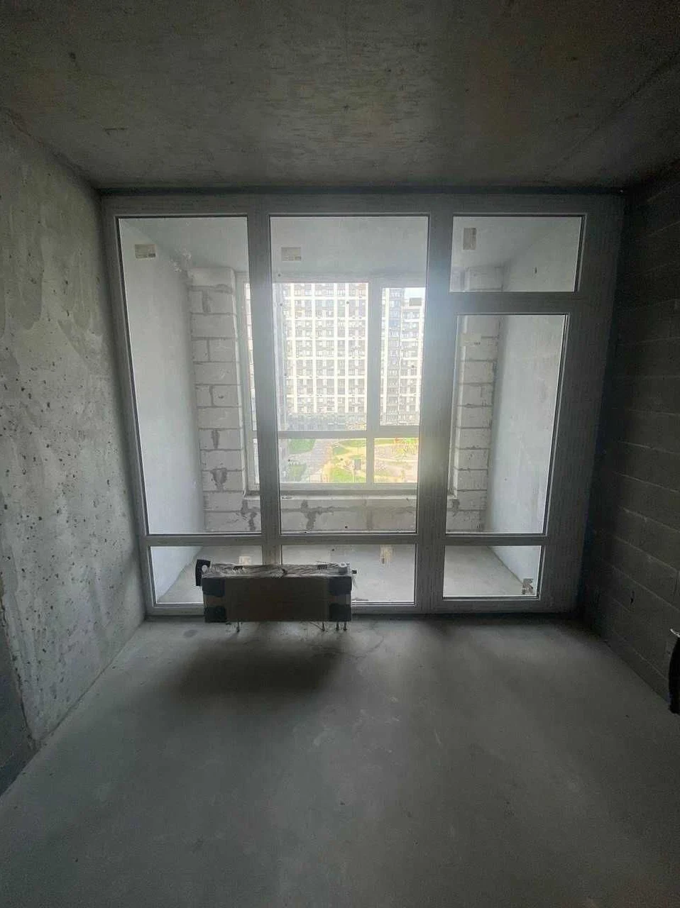 Здам в оренду квартиру ЖК Варшавский під склад