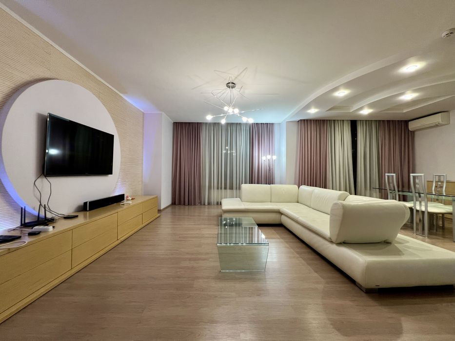 БЕЗ %Оренда 3 кім. 105 м² hi-tech – ЖК Дипломат Хол Вул. Жилянська 59 - фото 1